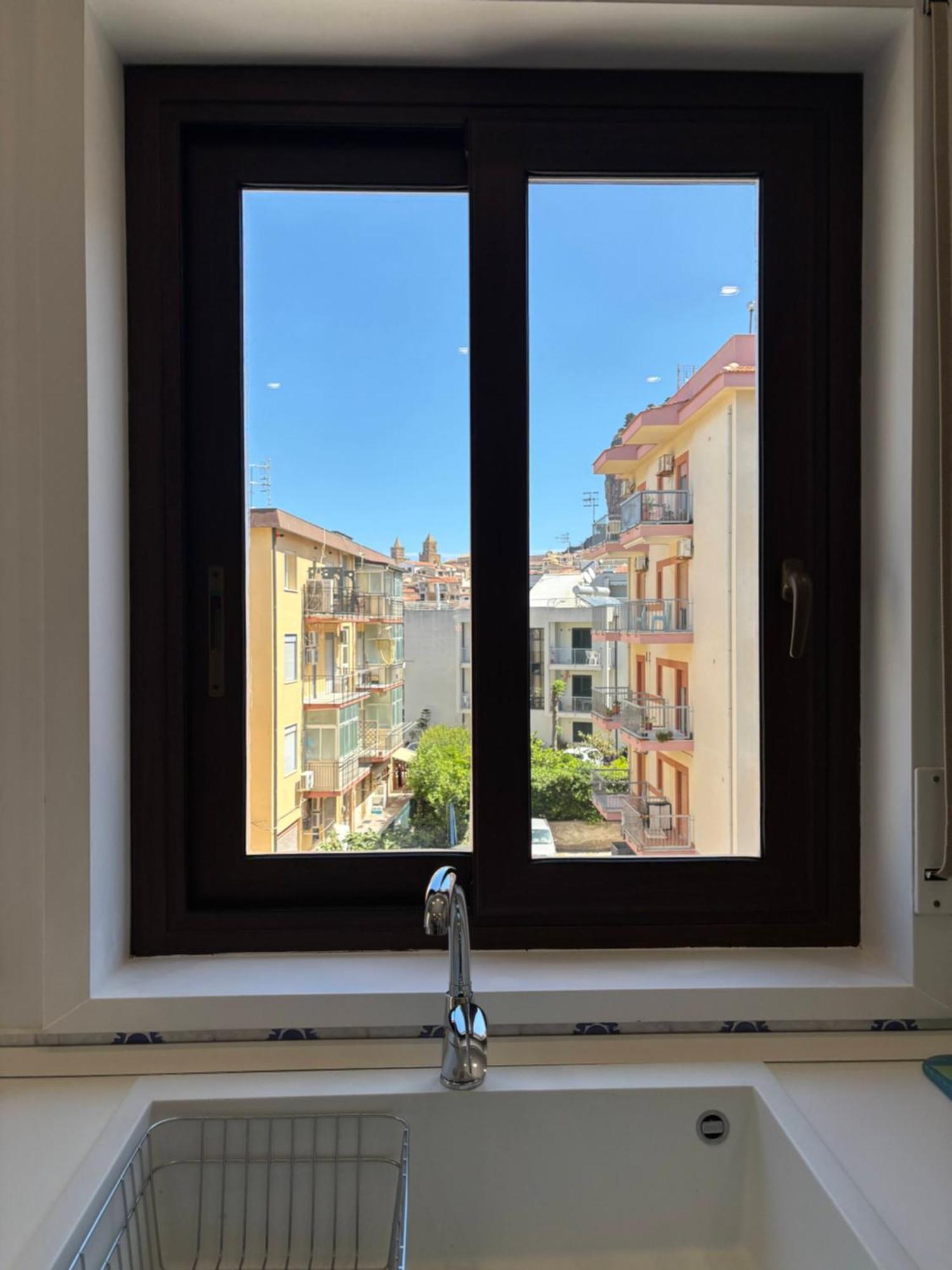 Archimede Lounge Apartment Cefalu Exterior photo