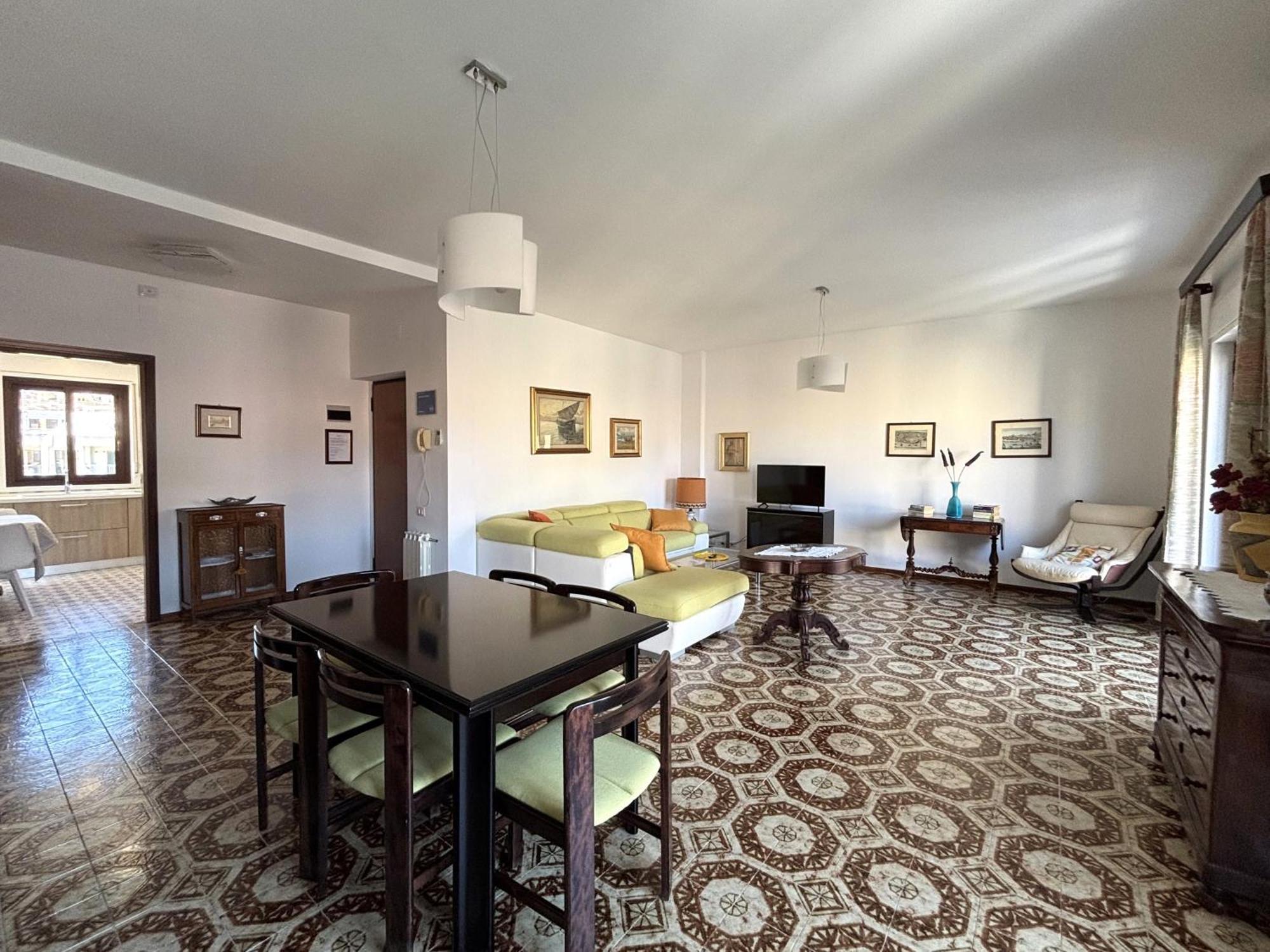 Archimede Lounge Apartment Cefalu Exterior photo