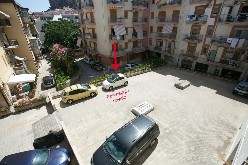 Archimede Lounge Apartment Cefalu Exterior photo
