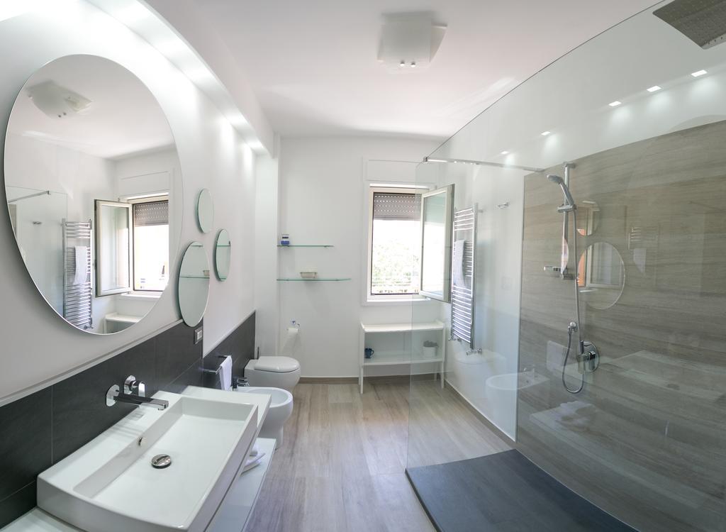 Archimede Lounge Apartment Cefalu Exterior photo